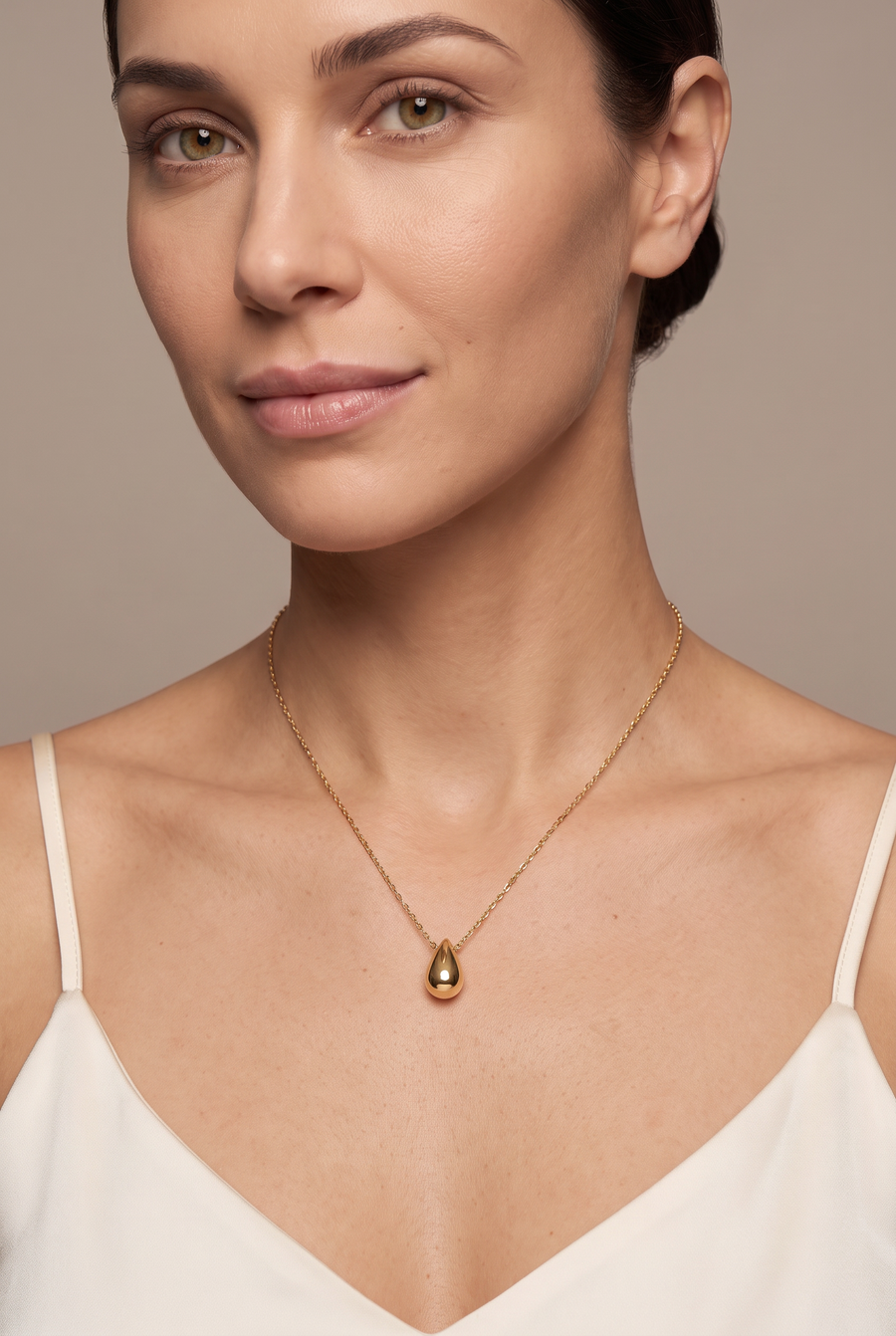 Teardrop Pendant Necklace