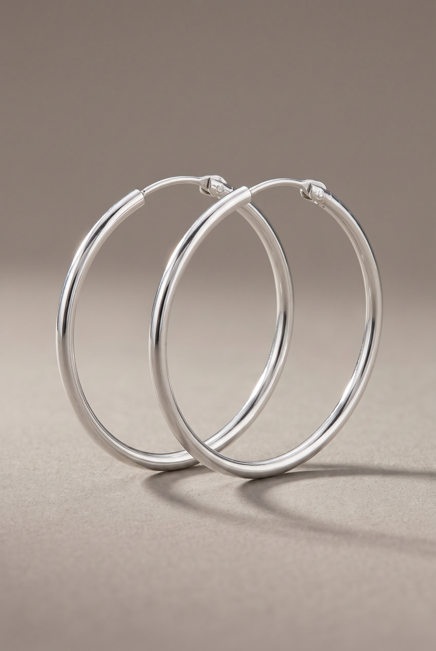 30mm Smooth Hoop Earrings